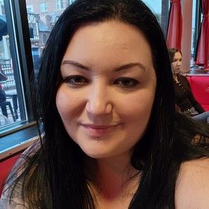 Meet your Posher, Melanie